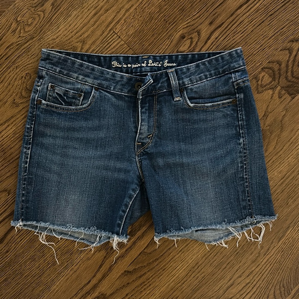 Levi’s 4 (27) cutoff